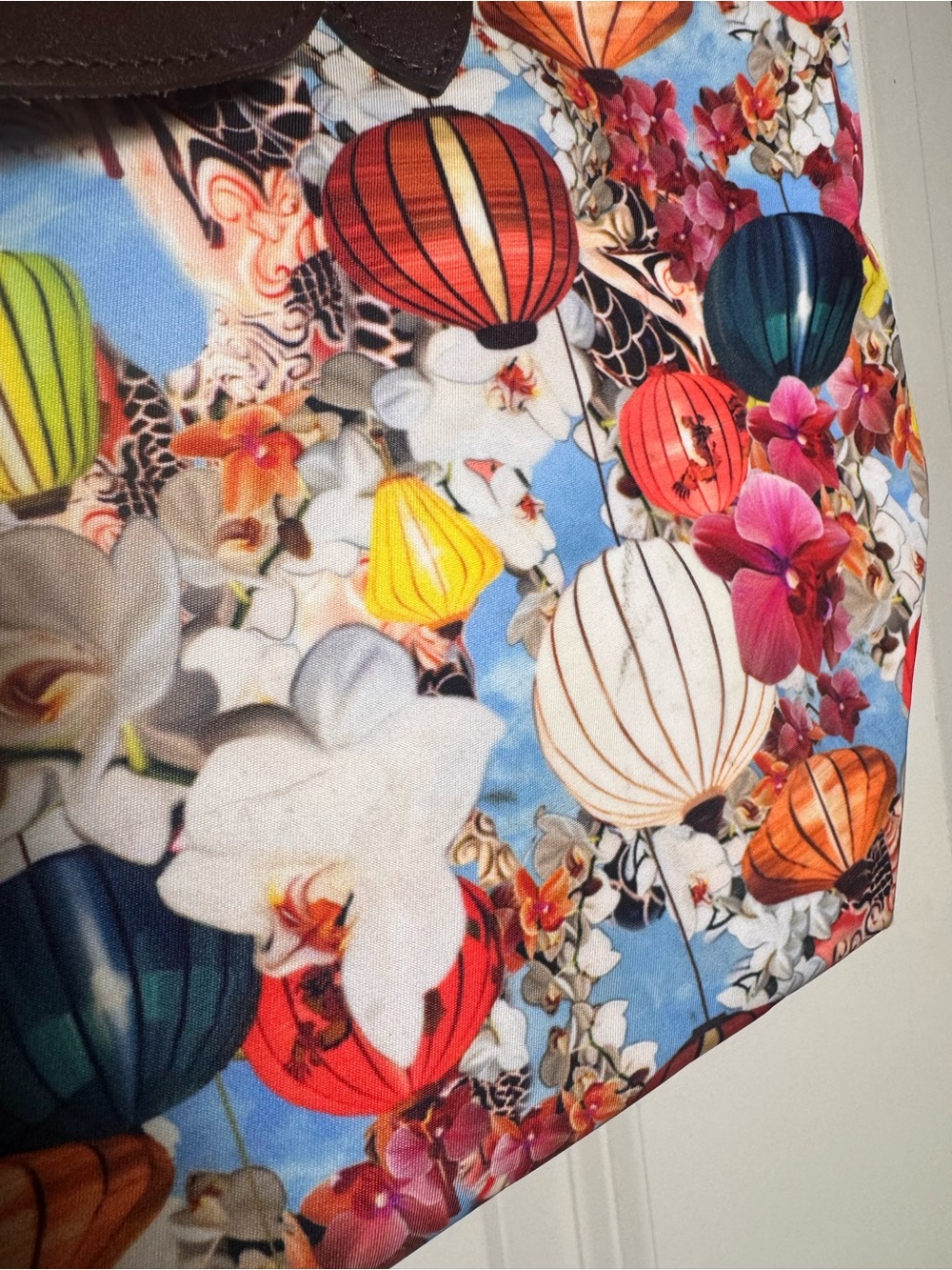 Limited edition Longchamp x Mary Katrantzou Le Pliage tote bag - Picture 16 of 16